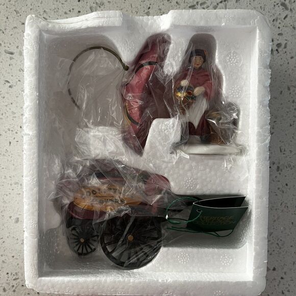 Chelsea Market Flower Monger Dept 56 Heritage Village Hand Painted Porcelain - Picture 3 of 6